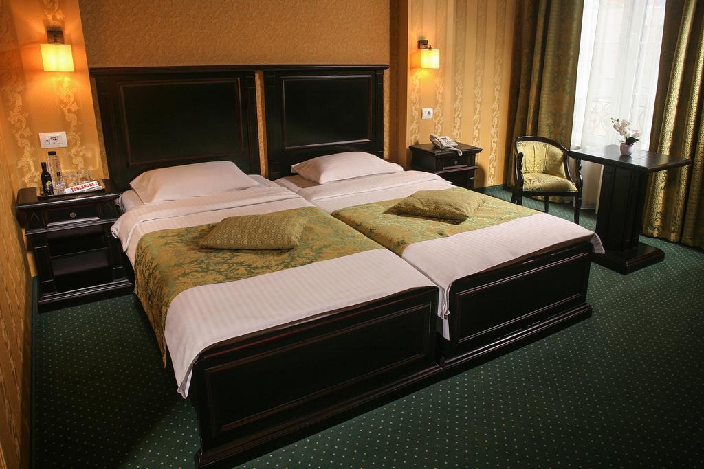 Hotel Novera Тимишоара Стая снимка